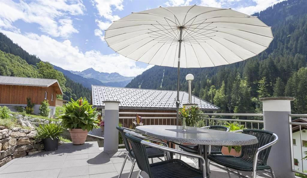 Gästehaus Fitsch - Ferienwohnung in Silbertal Exterior foto